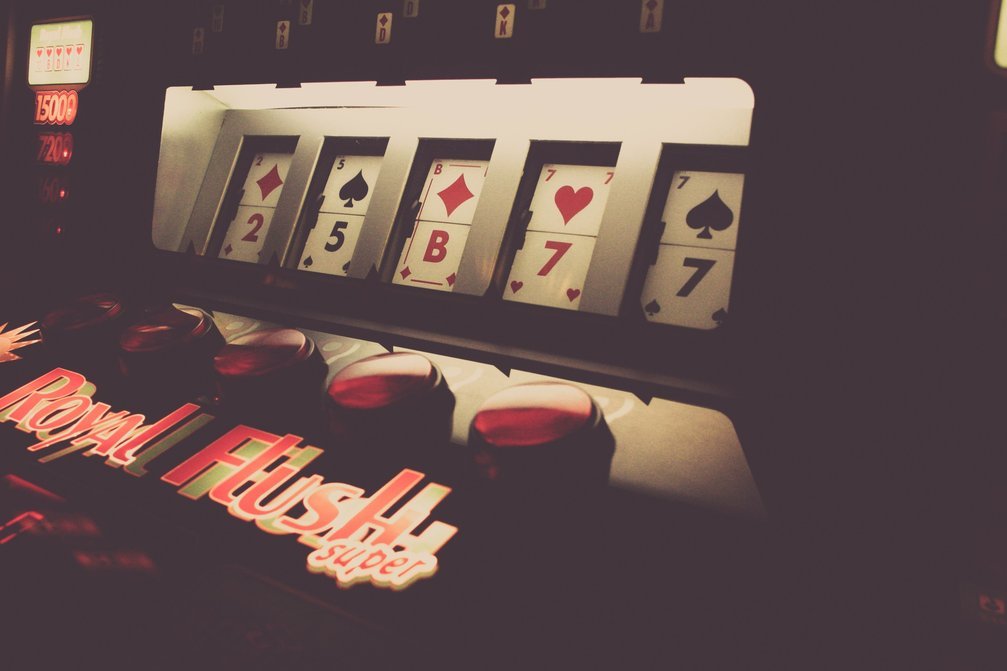 lyracasino